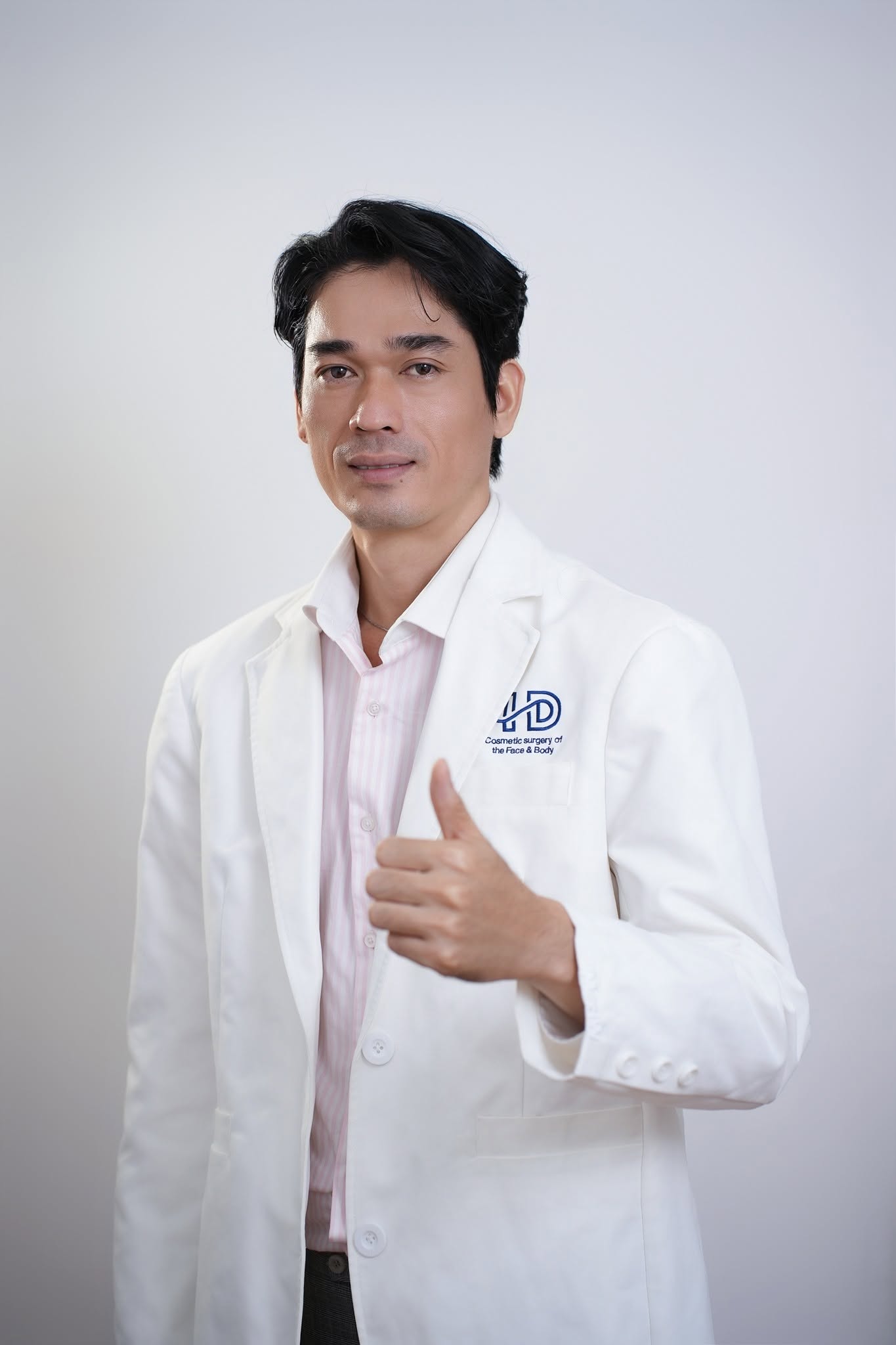 BS.CKI Huỳnh Tấn Đạt - Chuyên gia sửa ca thẩm mỹ lỗi hỏng